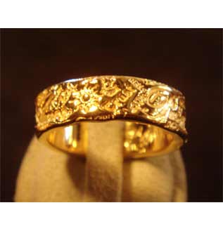 Passion Graffiti Band 22K Gold Plate